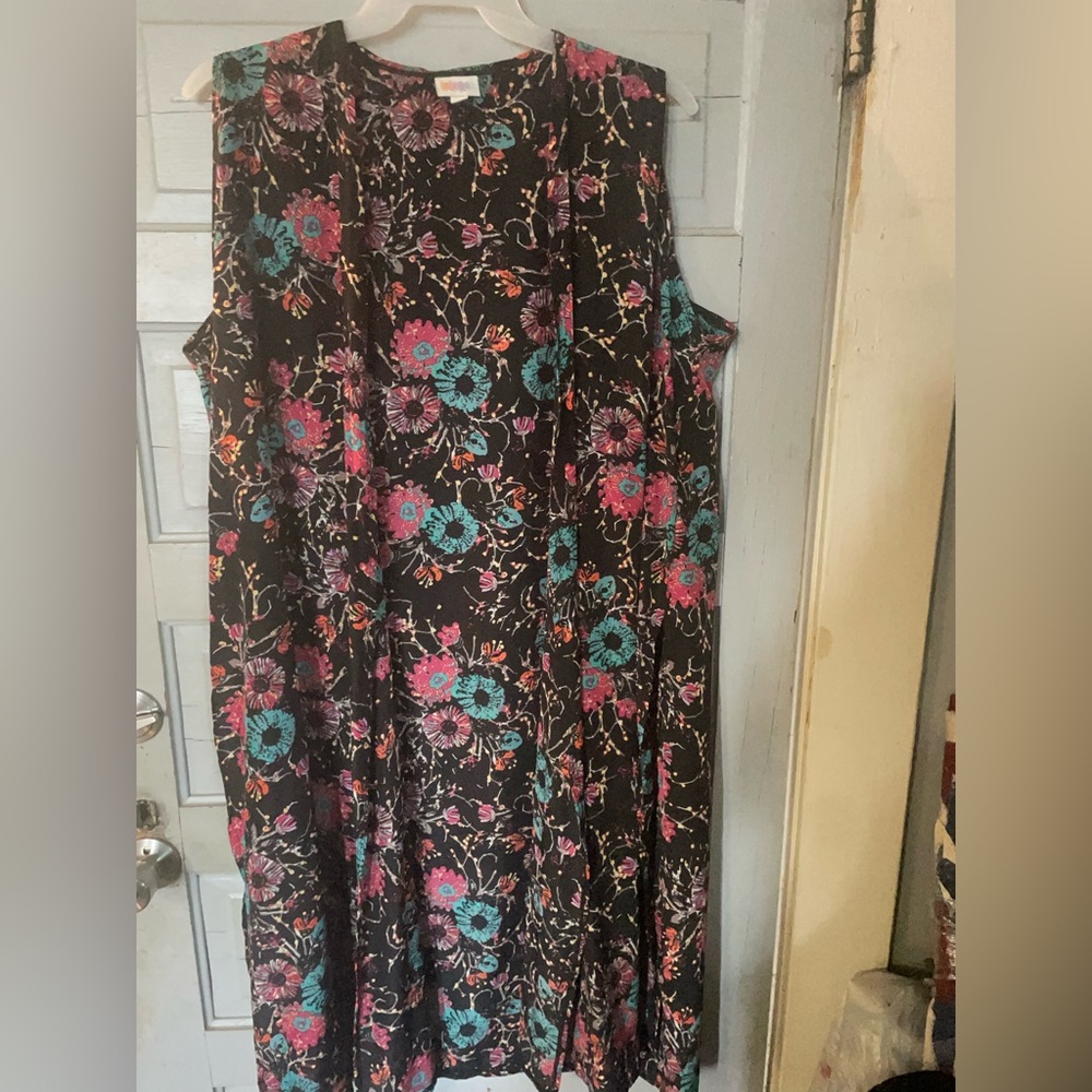 Lularoe Joy Duster Vest- Black and Pink